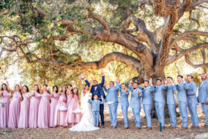 wedding photo at Rancho Santa Ana botanic garden in Claremont ca